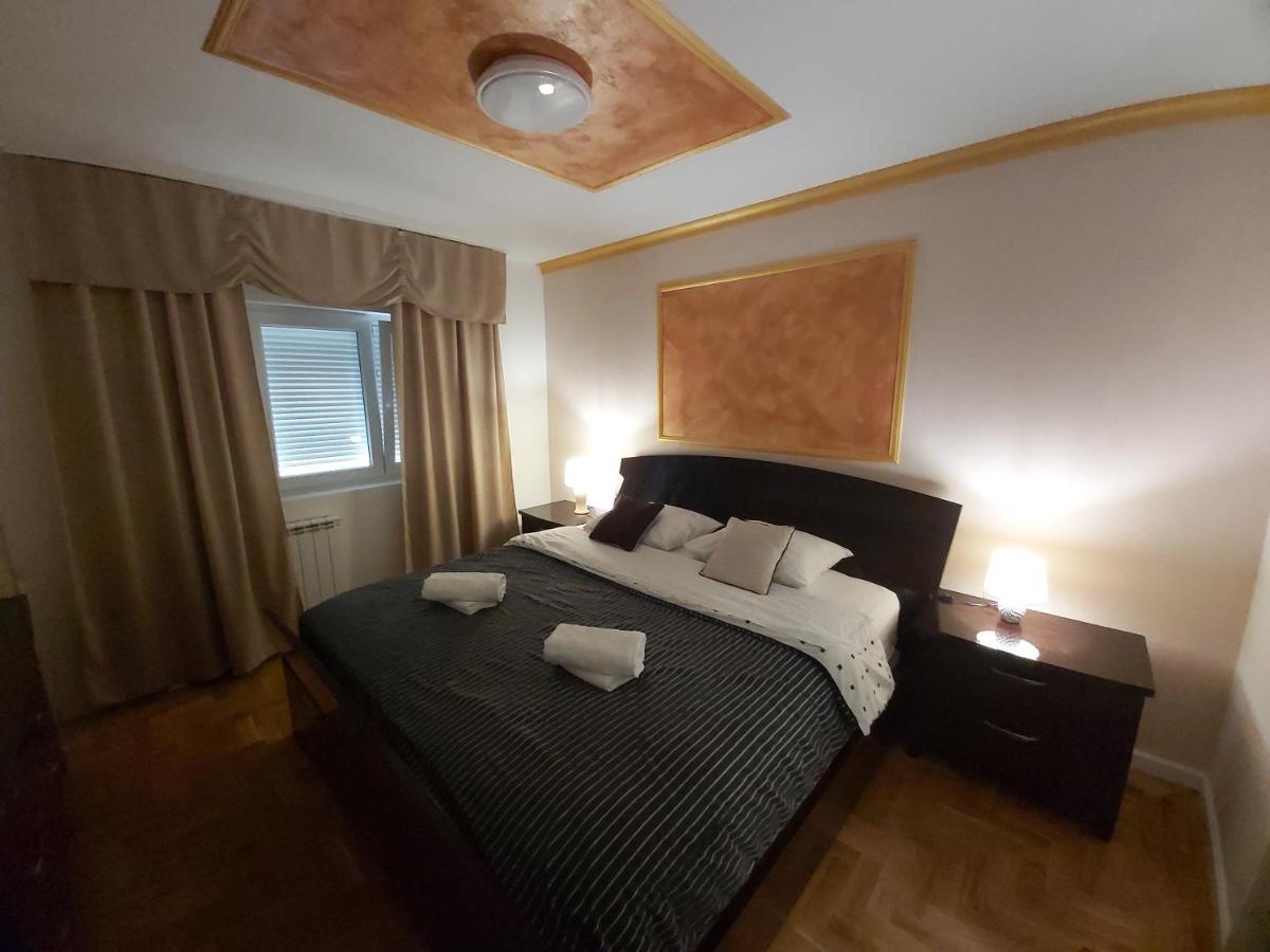 Target Apartment Banja Luka Exterior photo