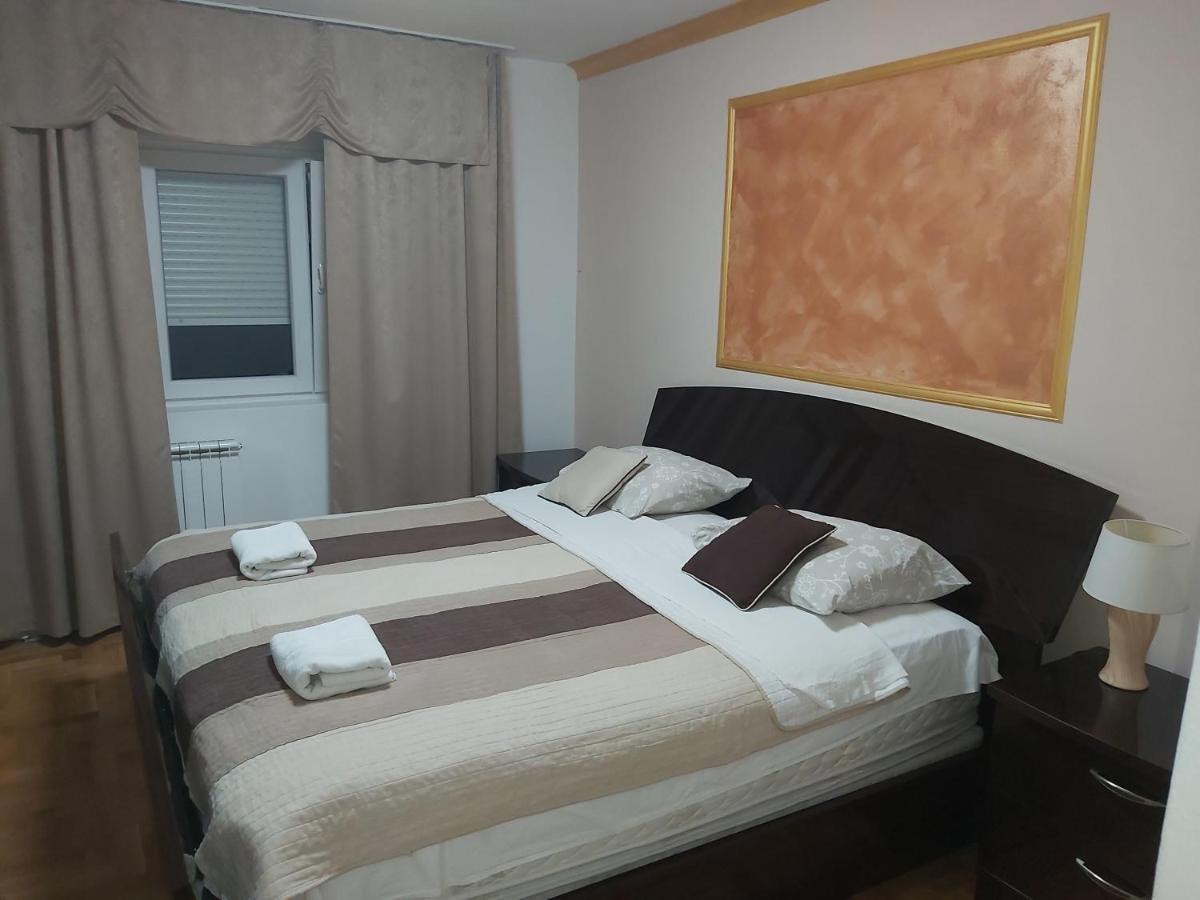 Target Apartment Banja Luka Exterior photo
